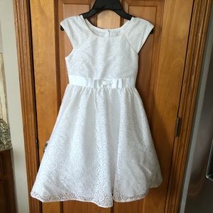 brand new Children’s white lace dress